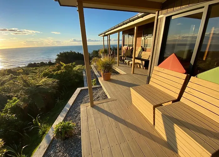 Tasman Sea Retreat